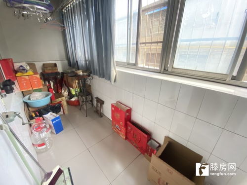 城南 善南小區,最新一期,多層一樓,大三室兩廳,三室朝陽,證滿五年,性價比高,配合貸款,有鑰匙看房 滕州二手房出售