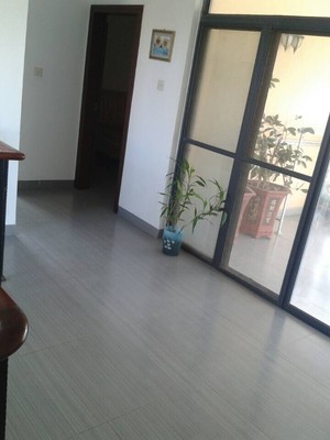 出售:高檔小區、同和水岸、148平方、4房、復試樓,僅售:72.5萬-二手房中介專區-北海365網(beihai365.com)