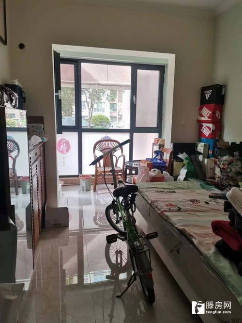 城東 墨香圣府 一樓帶40平大院子 3室2廳1衛130平豪華裝修136萬,送車位儲藏室 滕州二手房出售