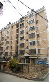 盛達新村二手房 99平方米精裝修2.5室2廳1衛，僅需61萬元